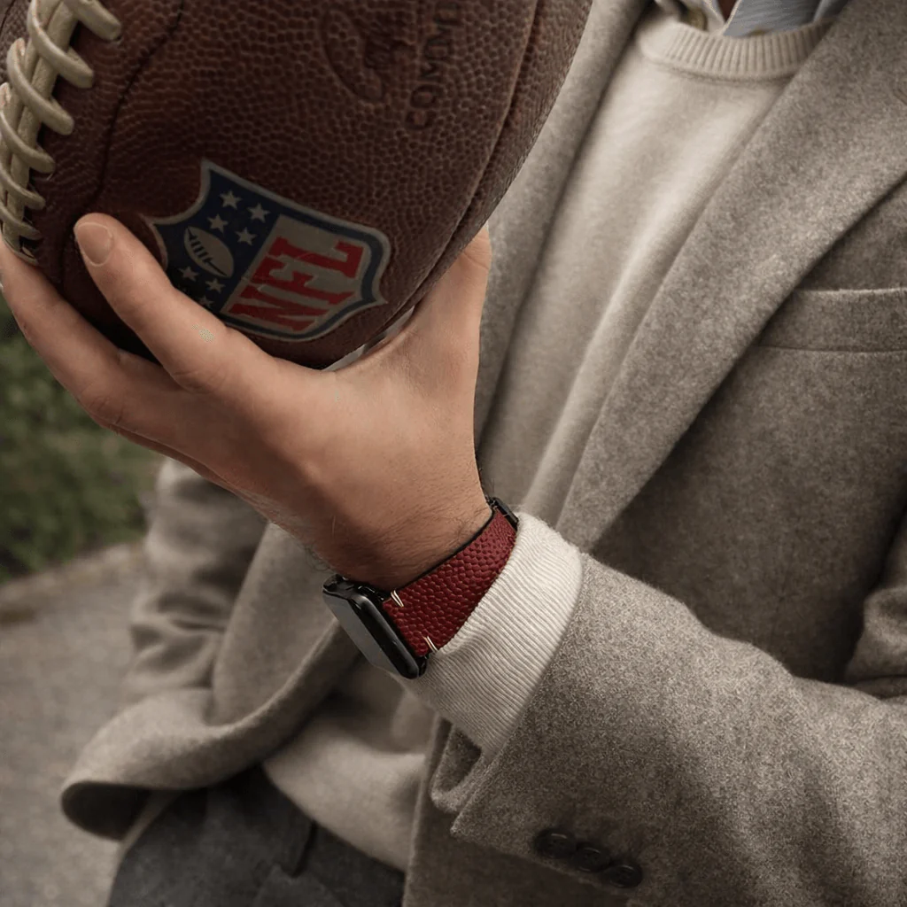Touchdown – Handgefertigt aus original Horween Footballleder - Image 2