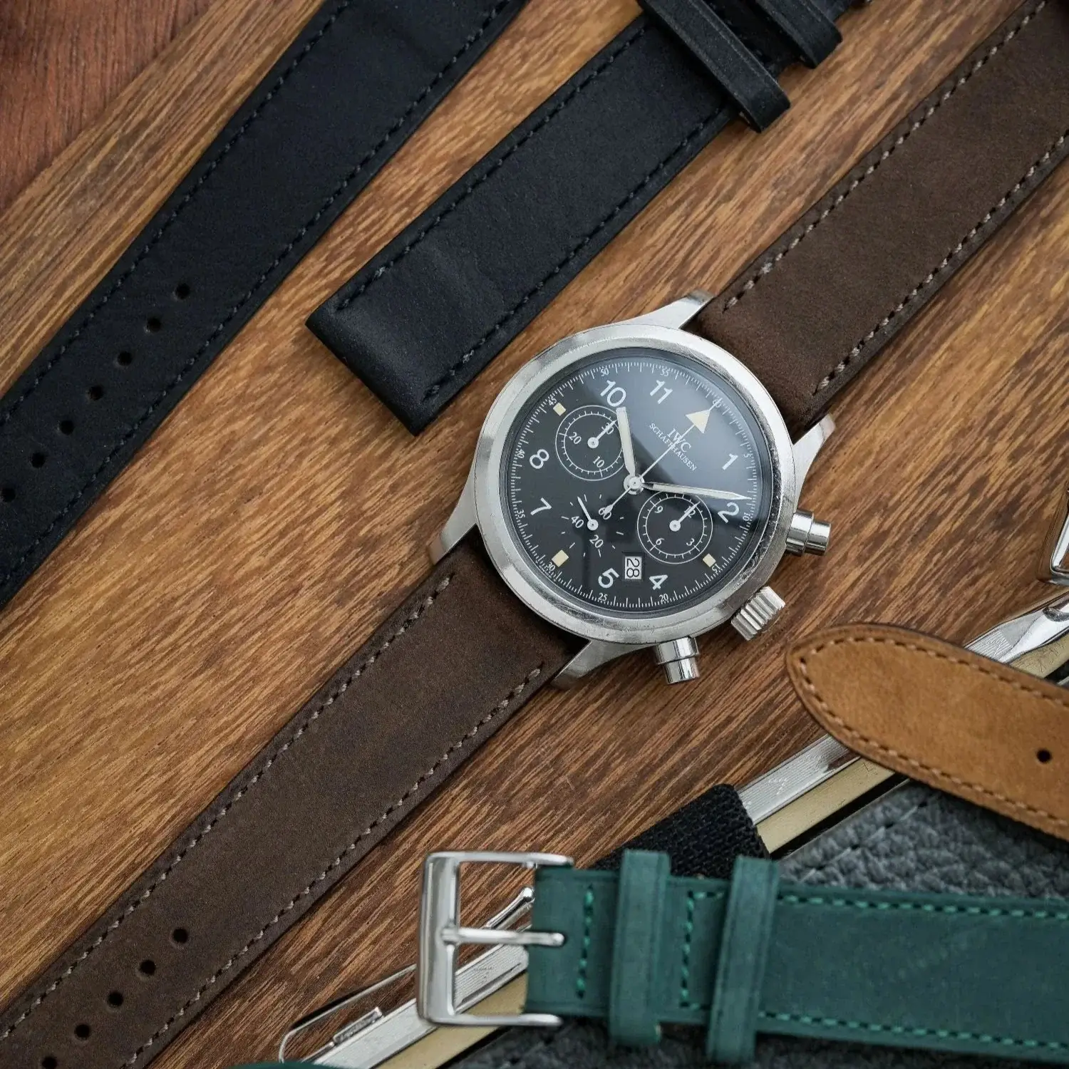 Mountain Bear – Uhrenarmband aus Nubukleder im Vintage-Stil - Image 17
