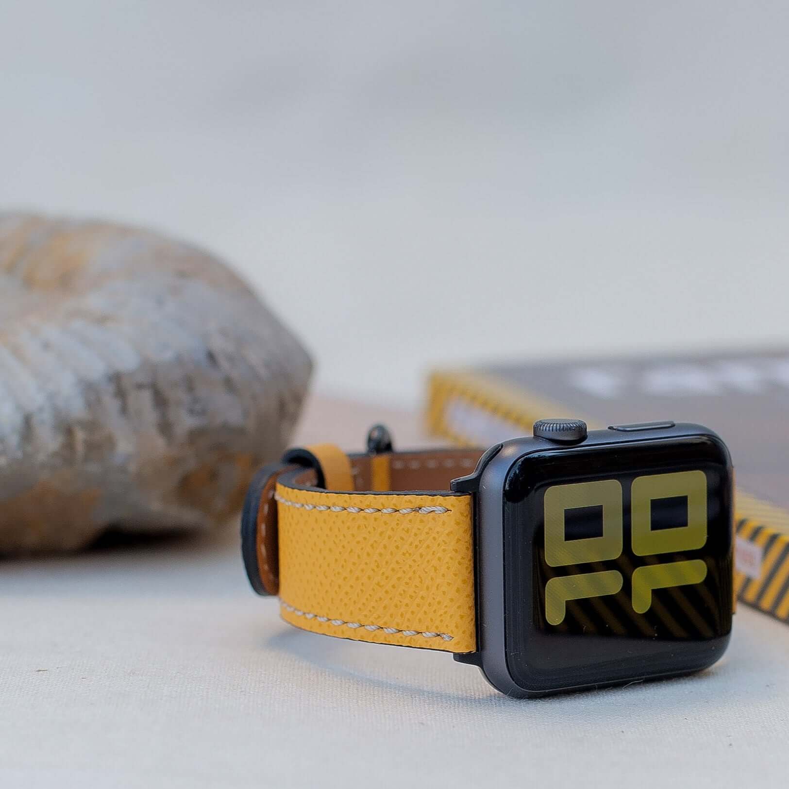 Luxuriöses Apple Watch Lederarmband Damen Cupertino Gelb - Image 14