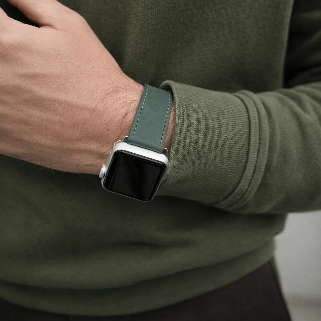 Mountain Apple Watch Lederarmband – Dunkelgrün - Image 5