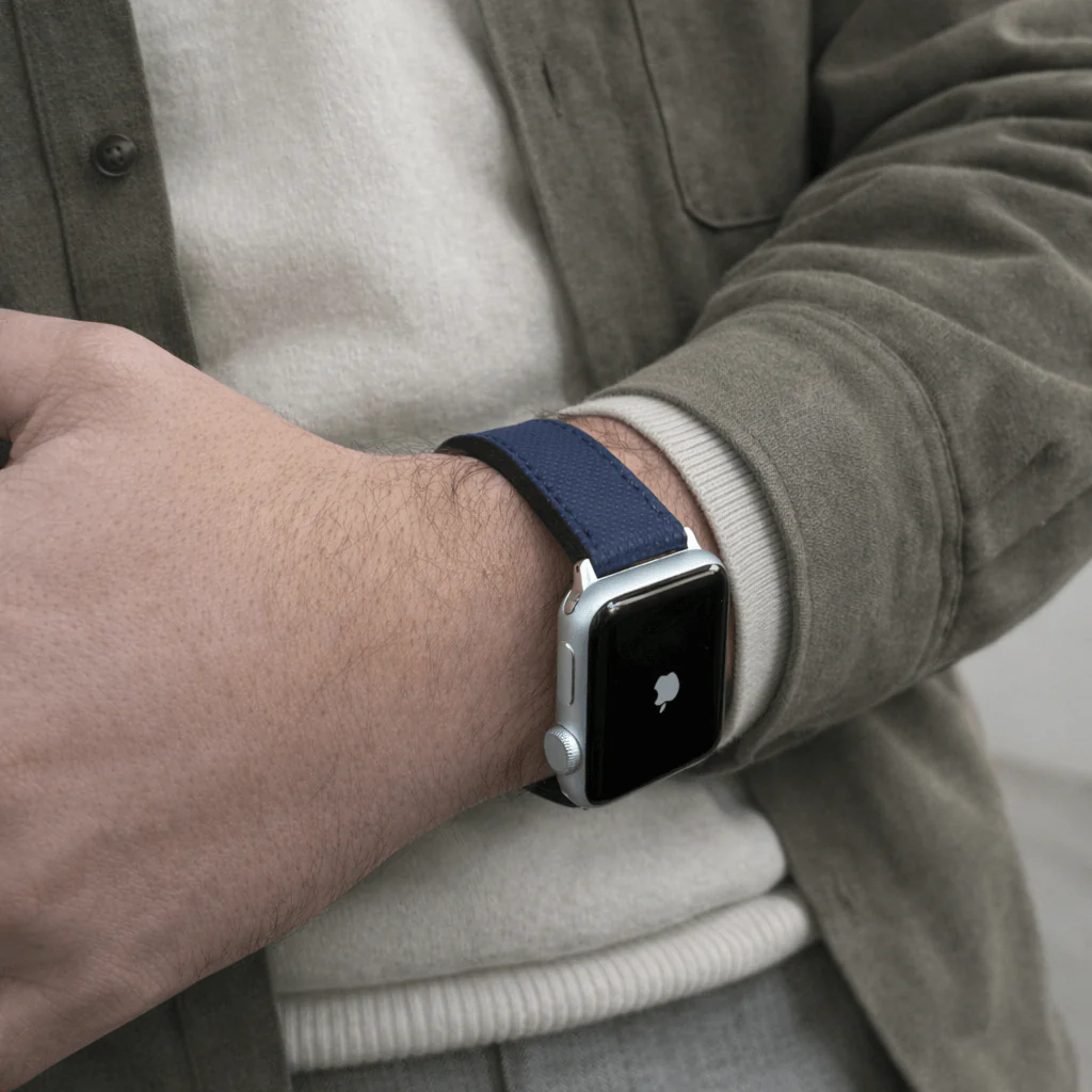 Navyblaues Apple Watch Lederarmband Wasserfest | Nautilus - Image 2