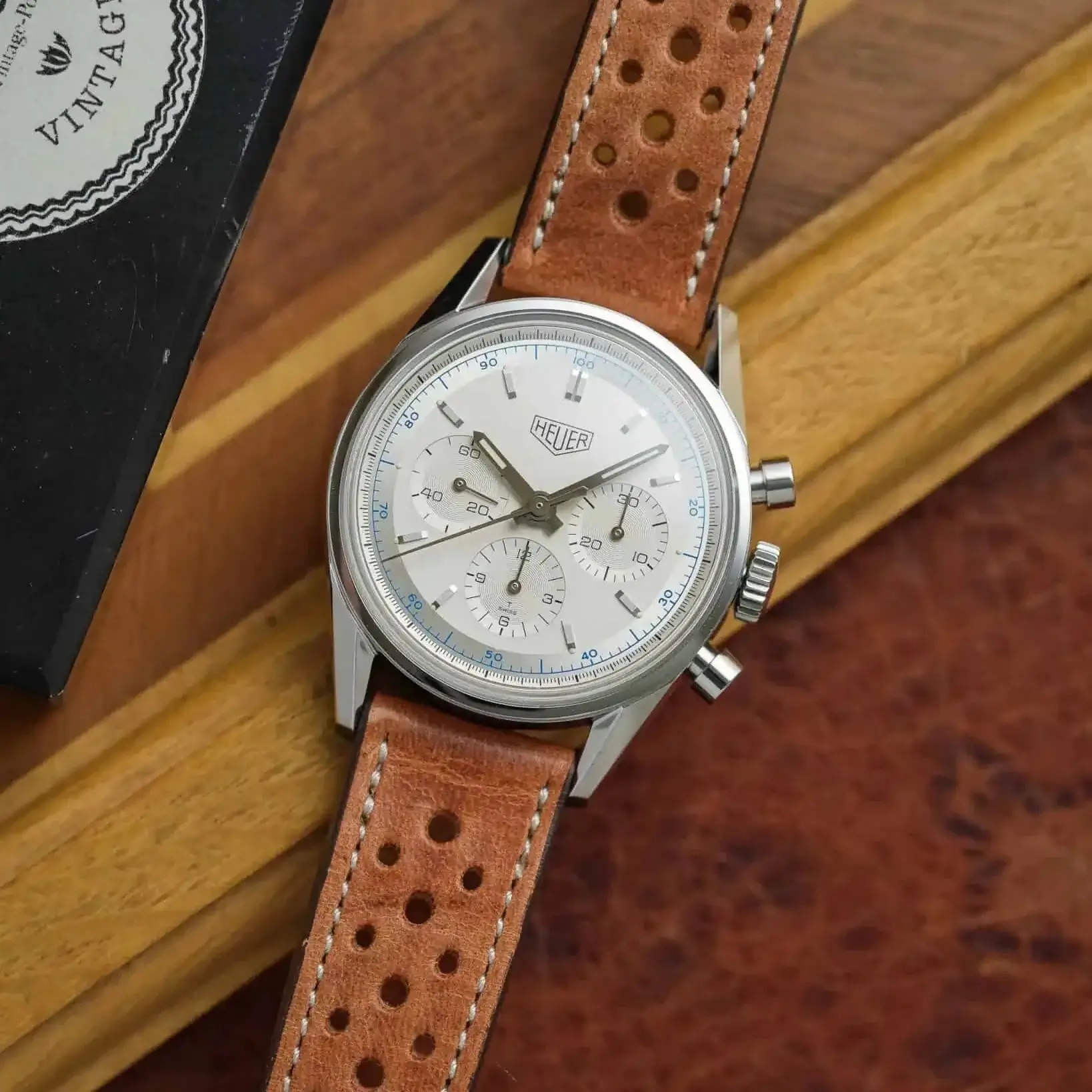 Dublin Rallye – Armband aus Horween Dublin Leder mit Rallye-Optik - Image 4