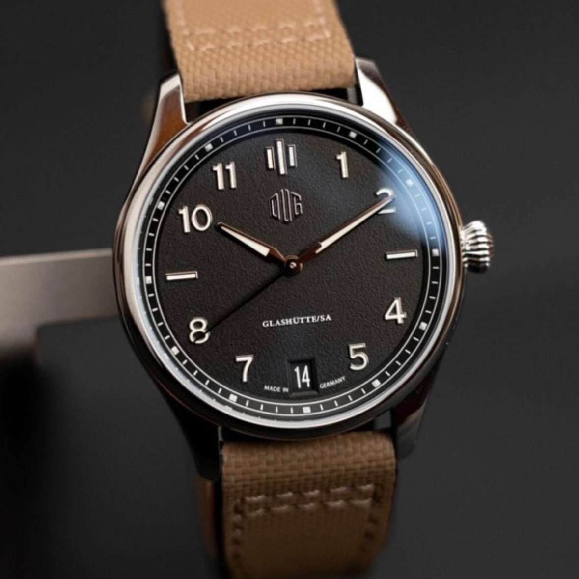 Pilot – Wasserfestes Uhrenarmband aus Leder für große Fliegeruhren - Image 11