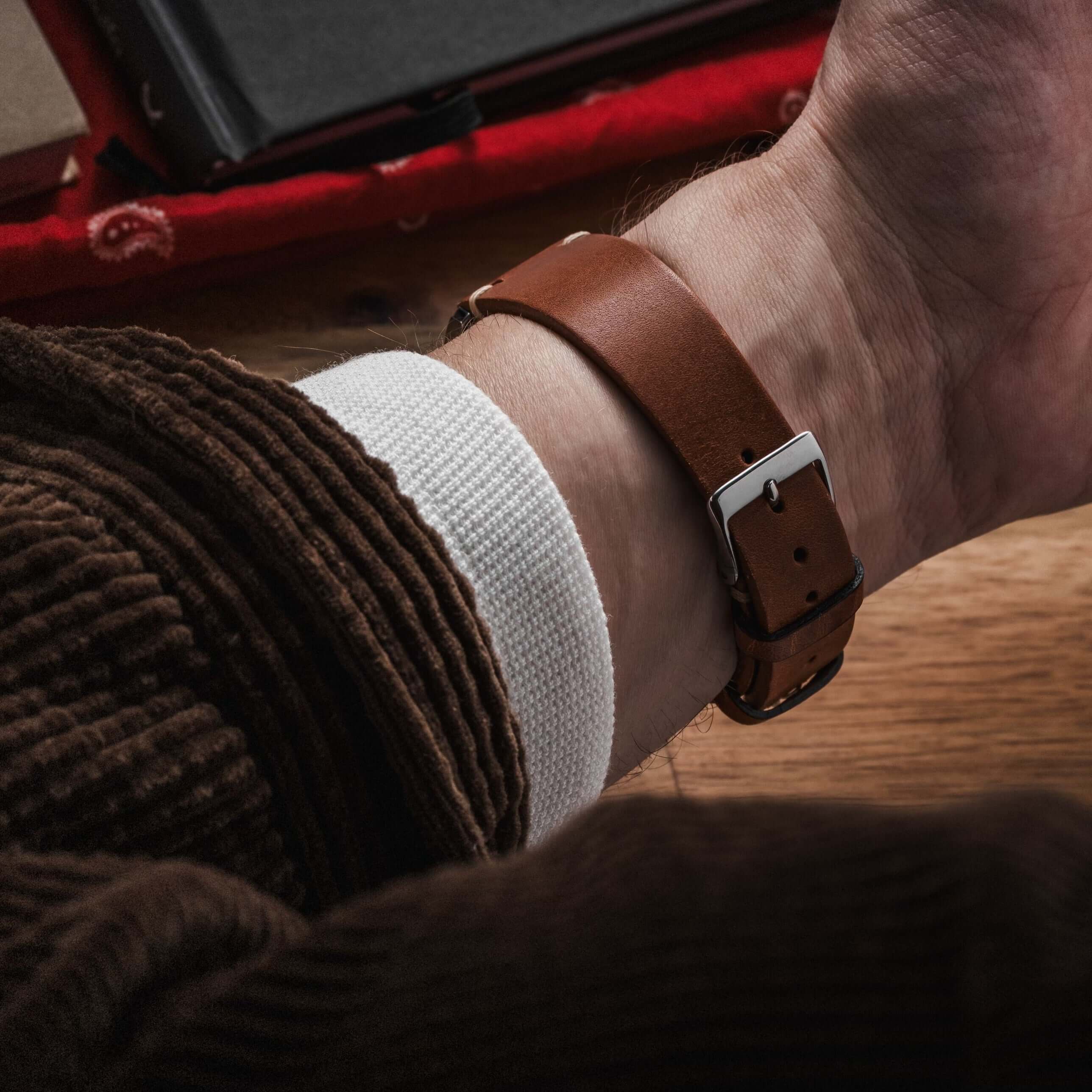 Hunter – Uhrenarmband aus toskanischem Vintage-Rindleder - Image 4