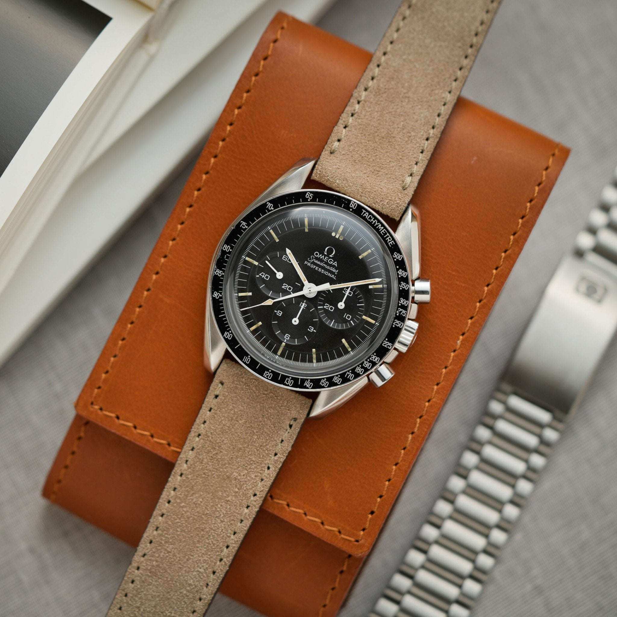 Nizza – Uhrenarmband aus feinem Wildleder - Image 71